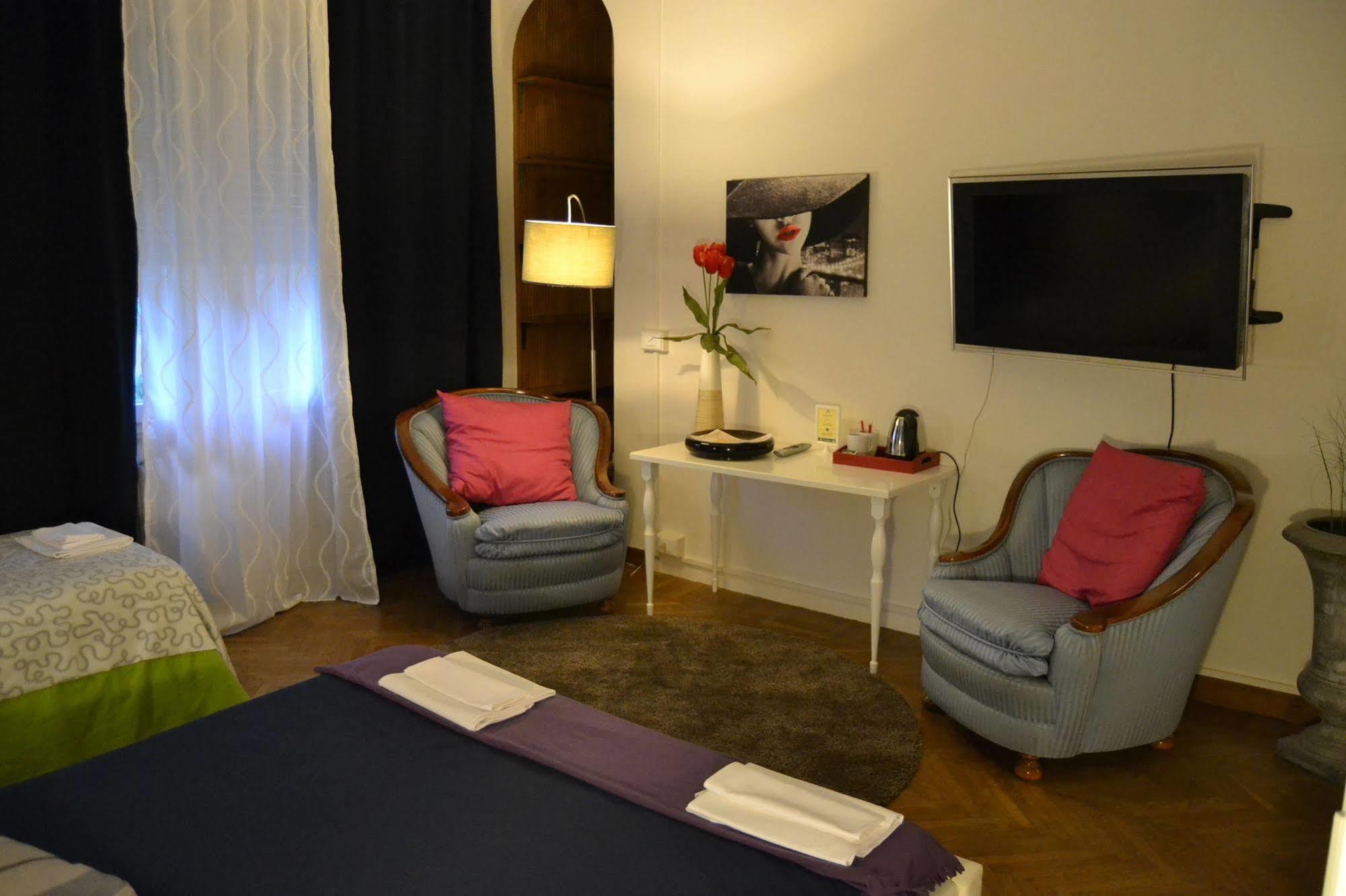 Central Avenue B&B Болоня Екстериор снимка