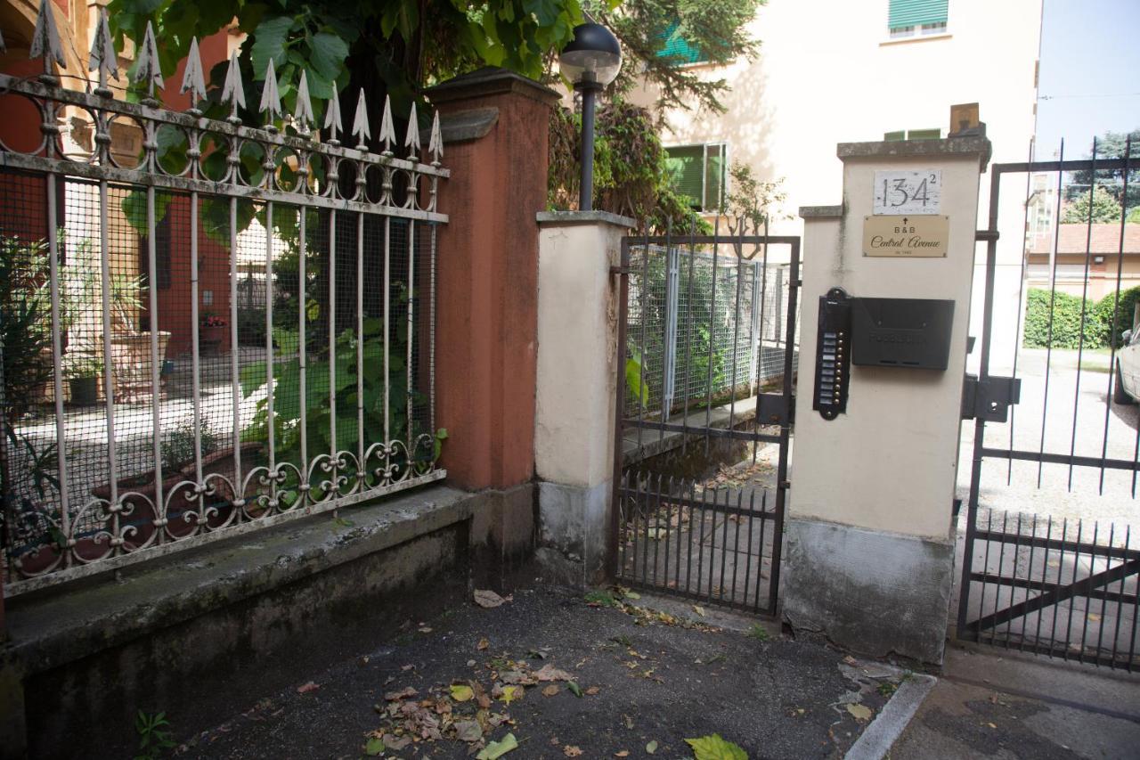 Central Avenue B&B Болоня Екстериор снимка