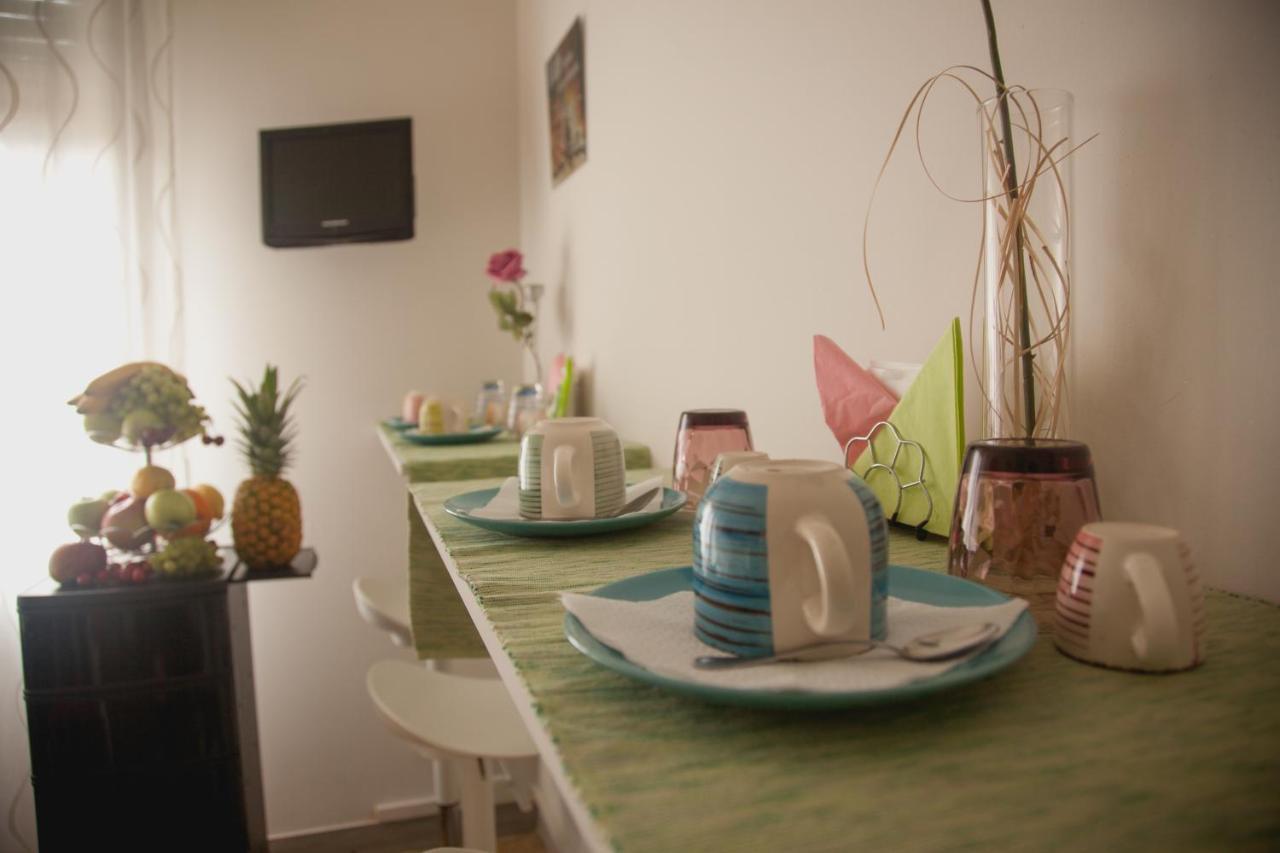 Central Avenue B&B Болоня Екстериор снимка